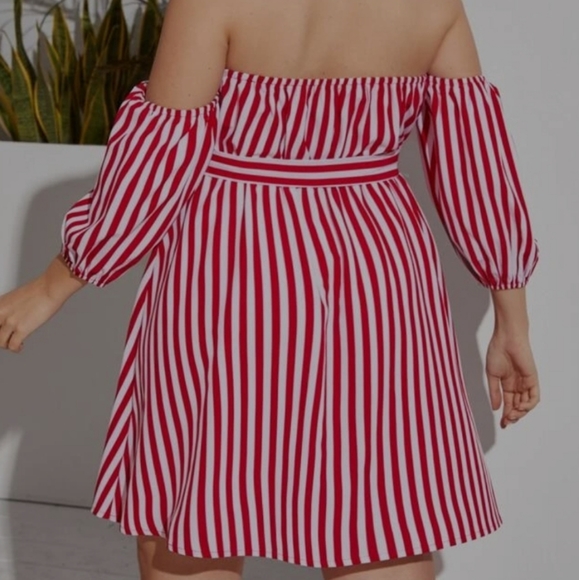 Plus size Stripped Dress - Picture 2 of 3